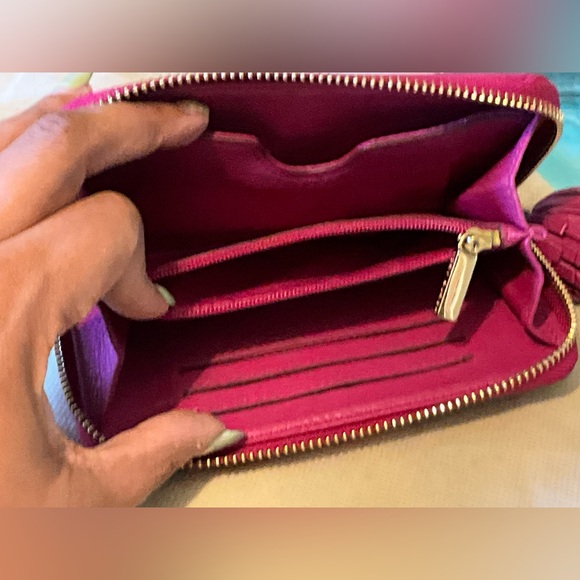 Tory Burch Thea Smartphone Wristlet Wildberry Pink Leather Wallet EUC hot pink - Picture 6 of 10